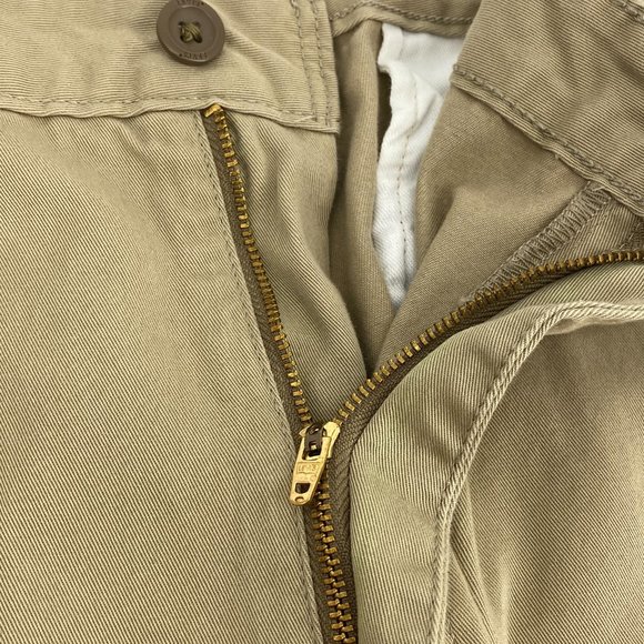 LEVI'S STRAUSS CO. Two Horse Brand Carrier Cargo 9.5 In. Shorts - Picture 5 of 15